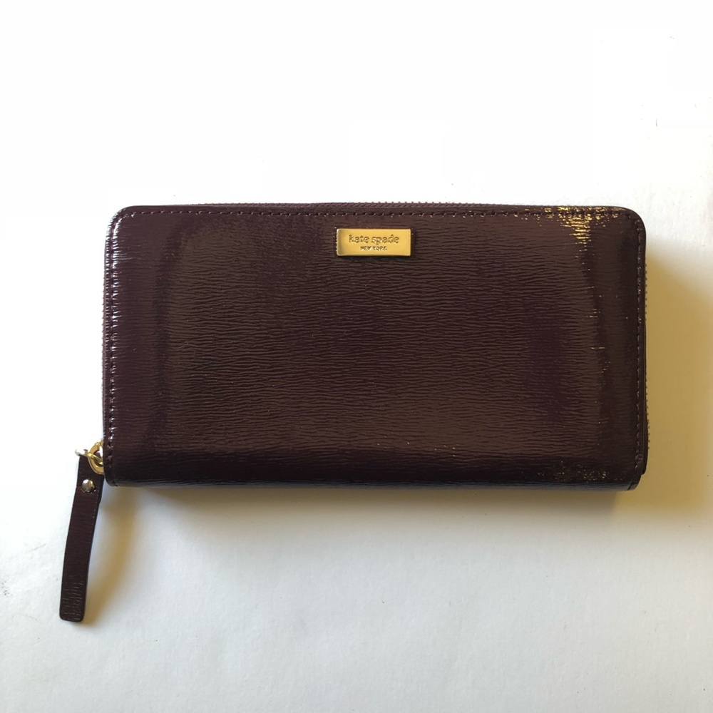 MAROON KATE SPADE WALLET